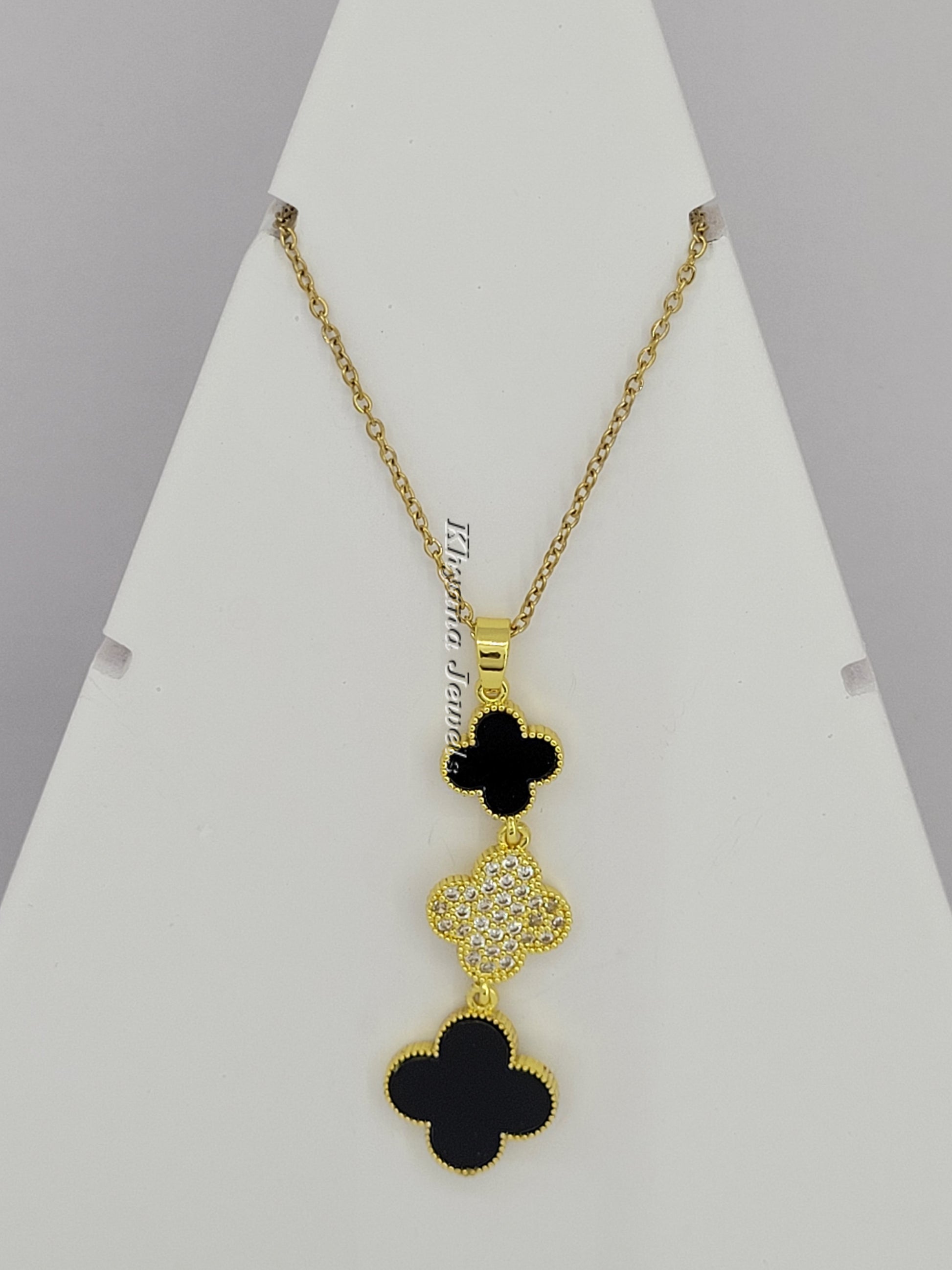 Triple Clover Pendant Necklace