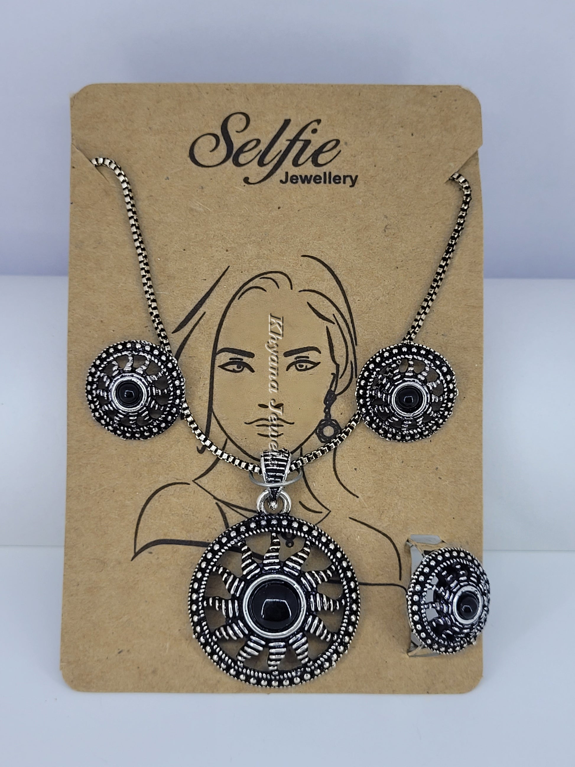 Oxidised Silver Sunburst Jewellery Set – Necklace, Earrings & Ring