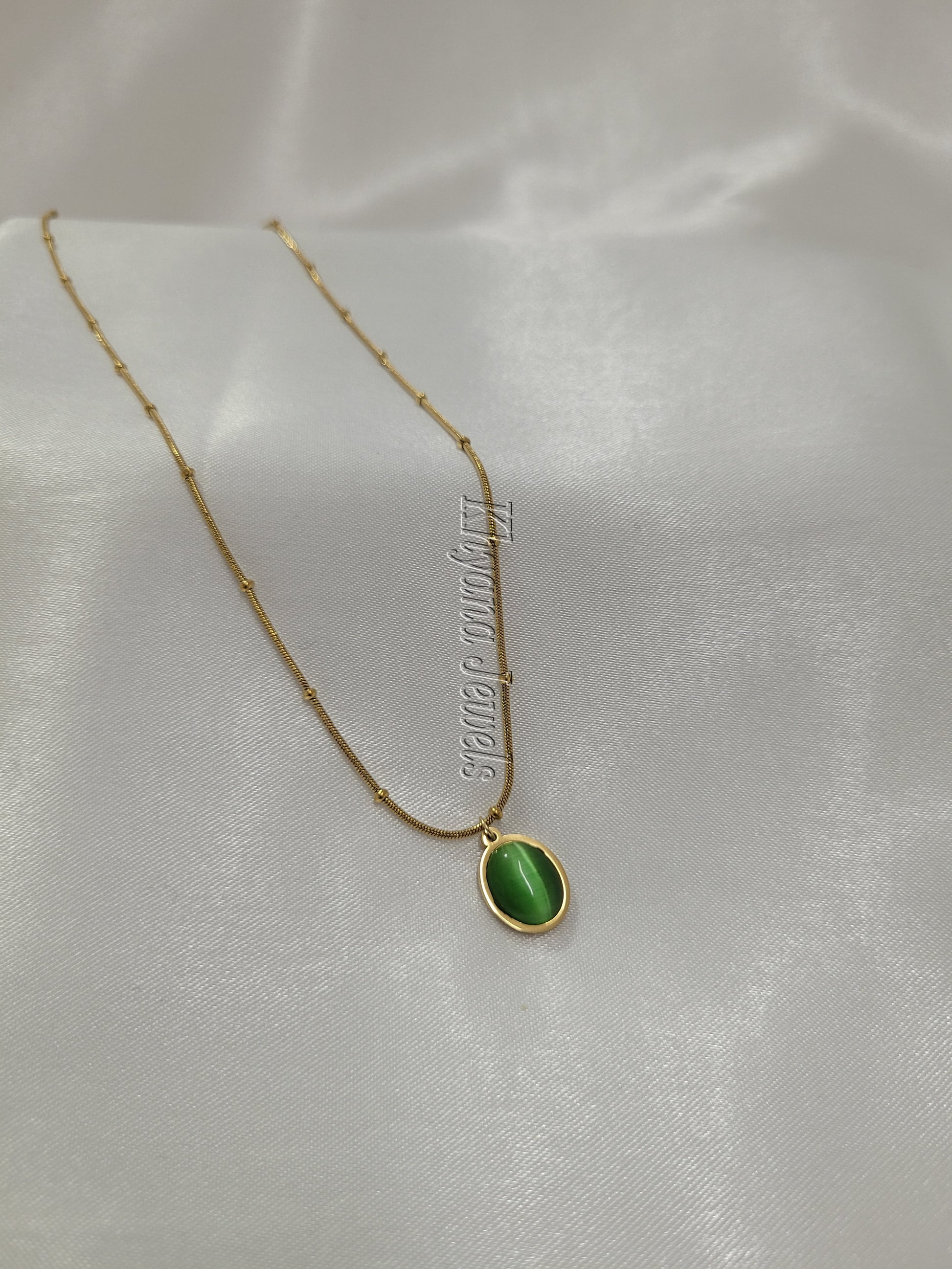 Emerald Glow Oval Pendant Necklace