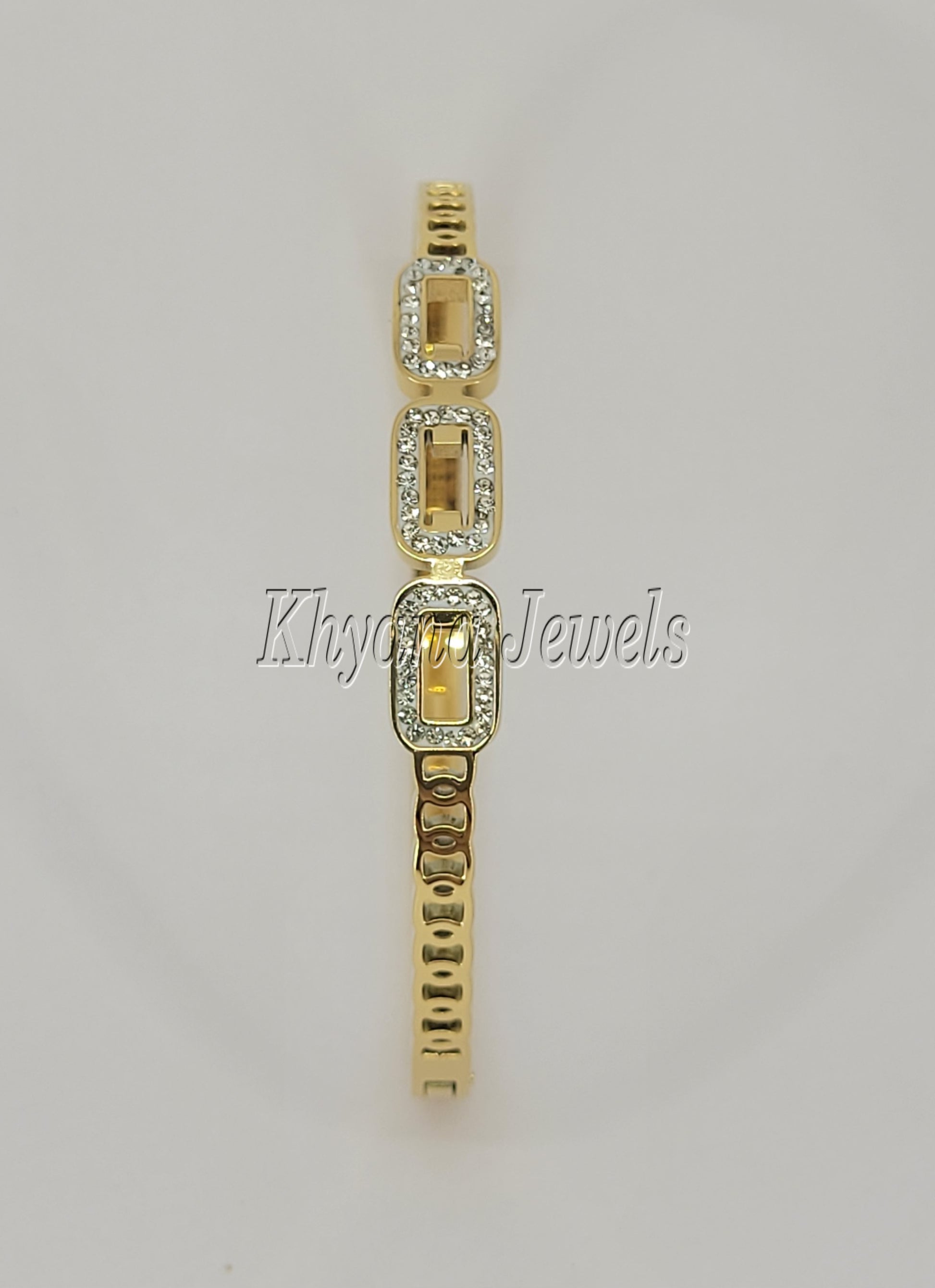 Elegant Oval Link Kada – Anti-Tarnish Gold Plated Bracelet with CZ Stones