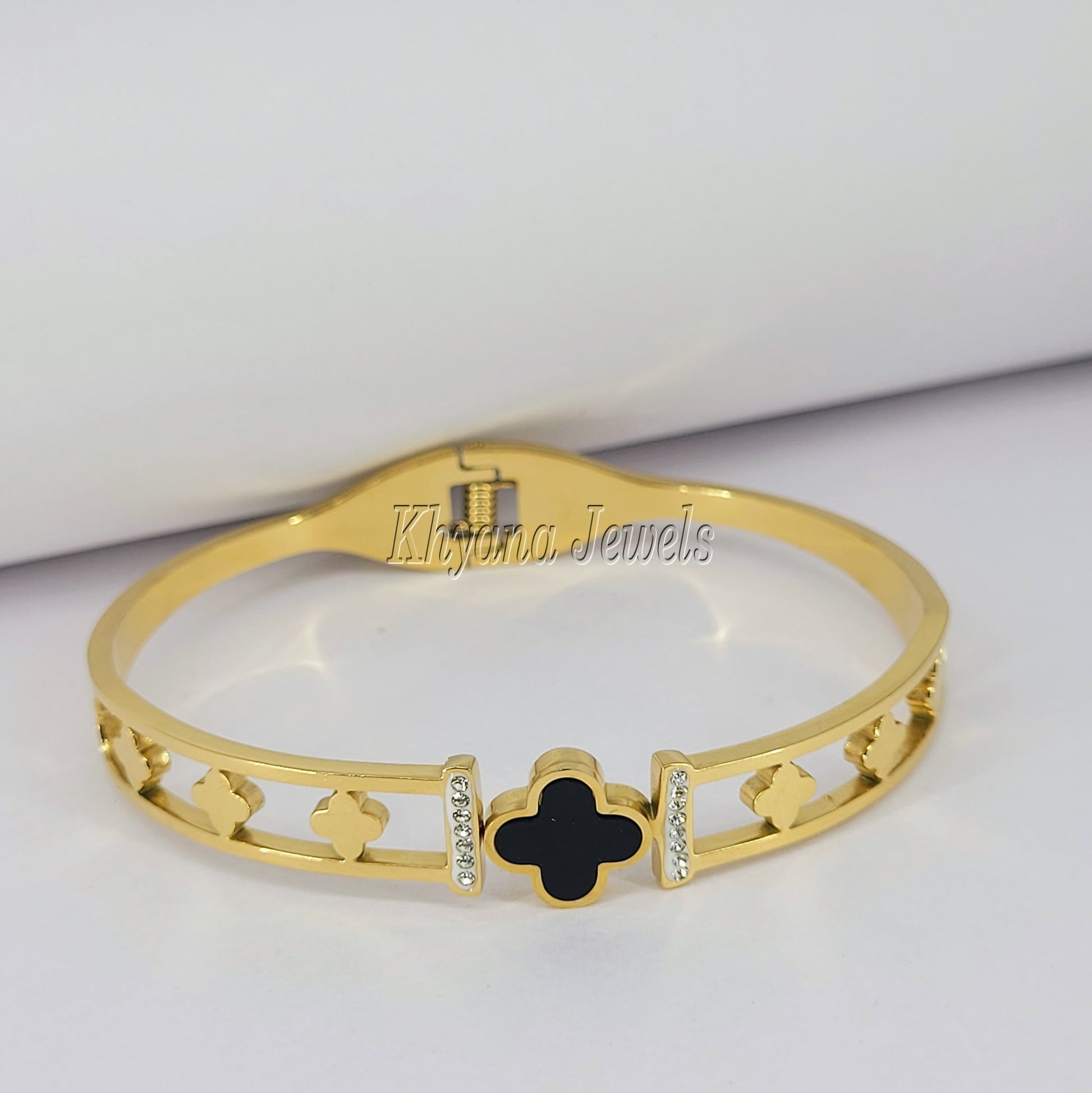 Clover Charm Kada – Anti-Tarnish Gold Plated Bracelet with CZ Accents