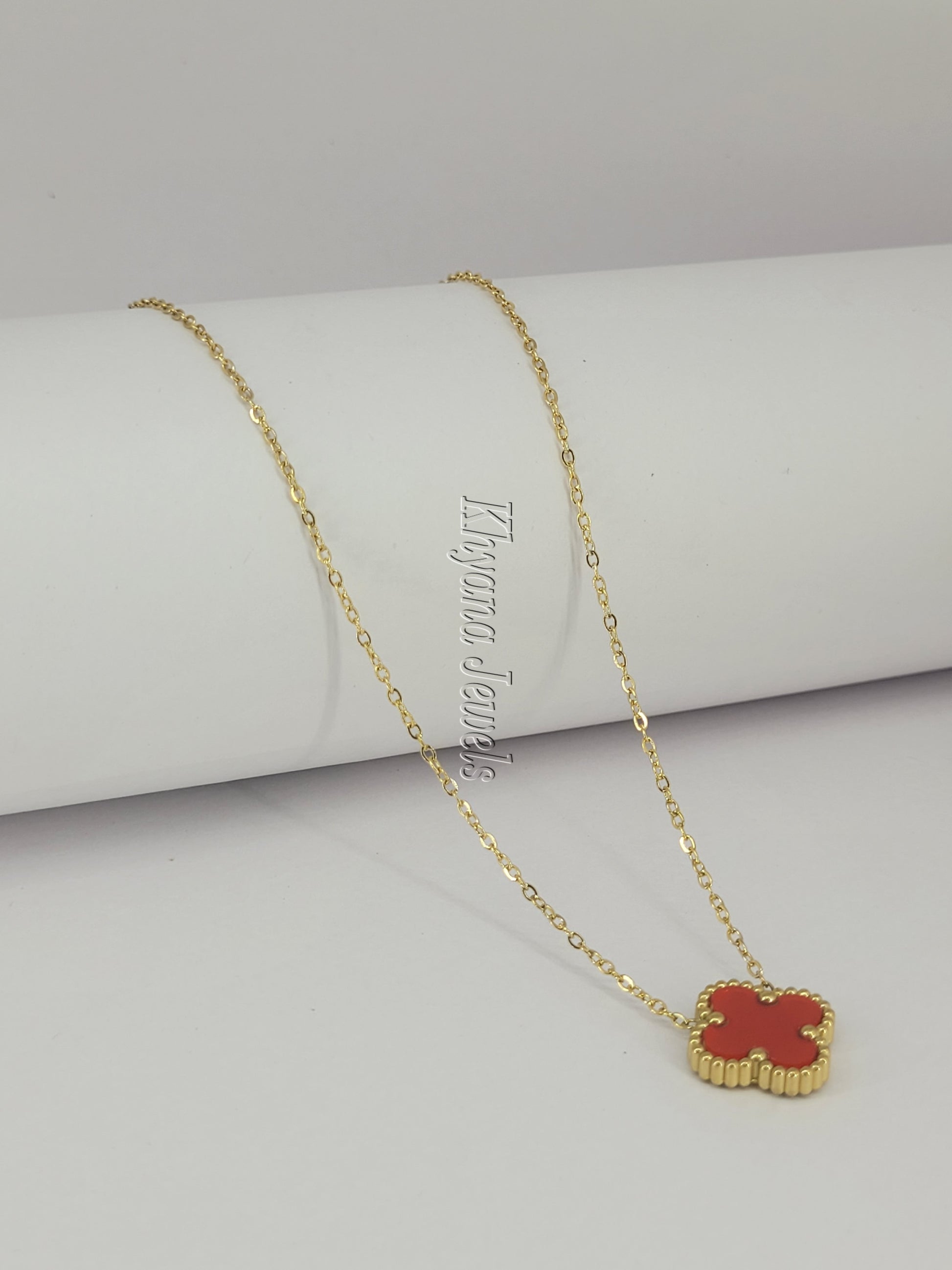 Reversible Clover Necklace – Anti-Tarnish Gold Plated