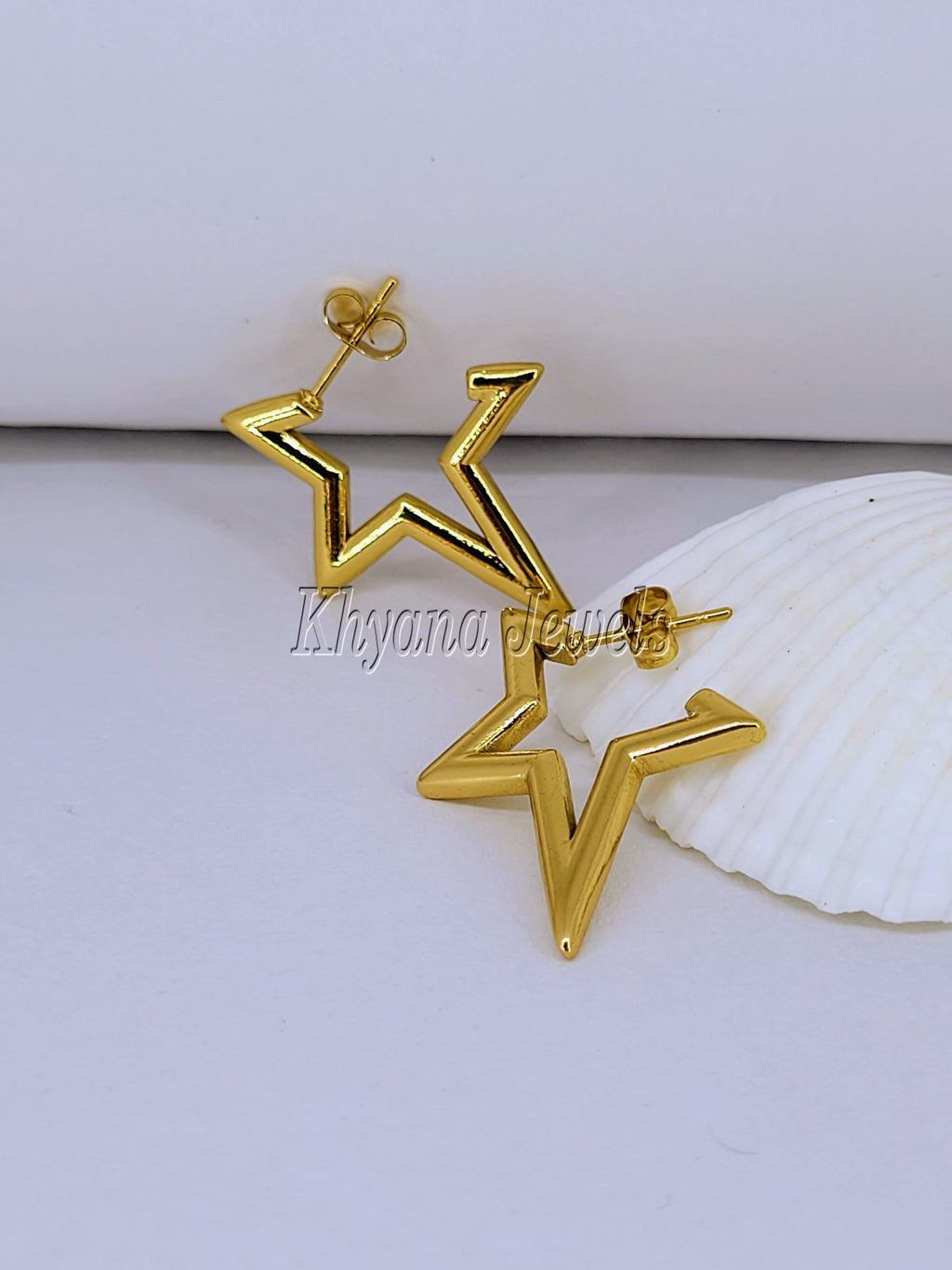 Dainty Star Gold Plated Anti-Tarnish Stud Earrings
