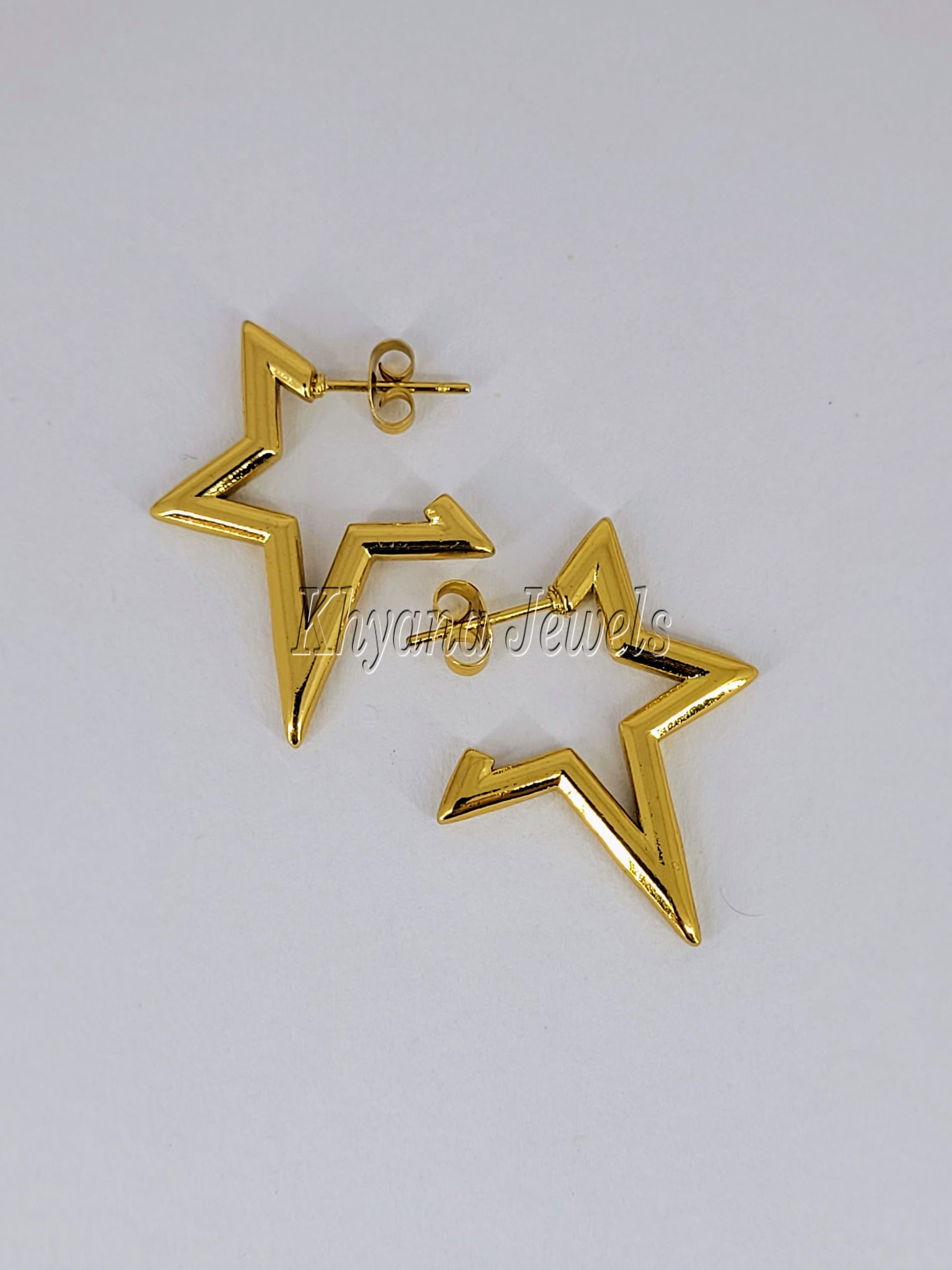 Dainty Star Gold Plated Anti-Tarnish Stud Earrings