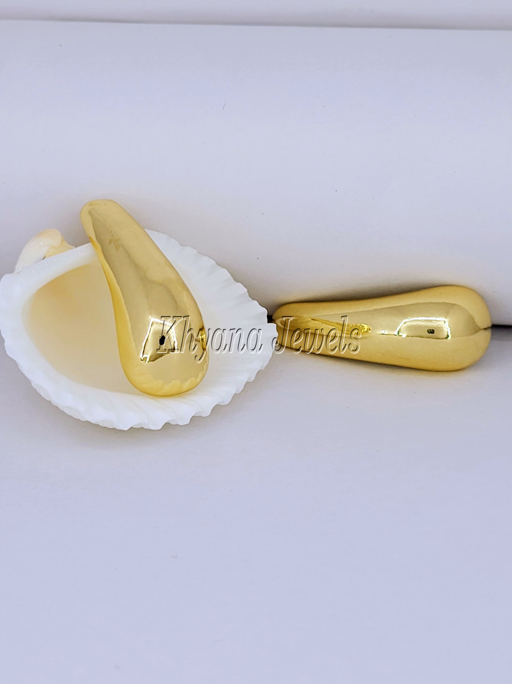 Anti-Tarnish Gold Plated Puffy Teardrop Hoop Earrings