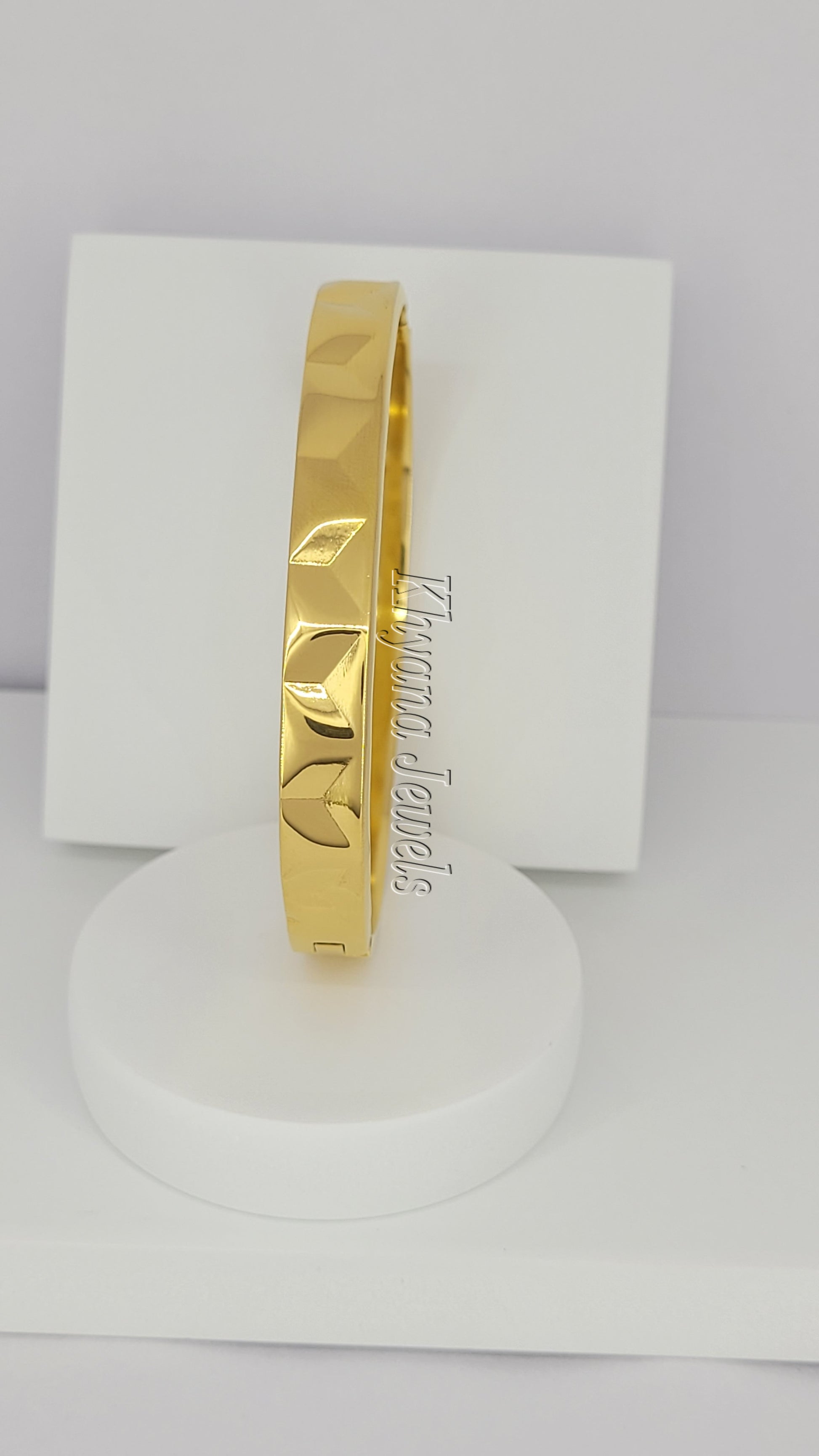 Classic Faceted Gold Plated Bangle Bracelet