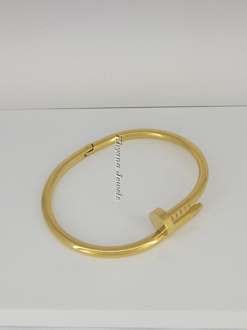 Anti-Tarnish Gold Plated Nail Design Bangle Bracelet