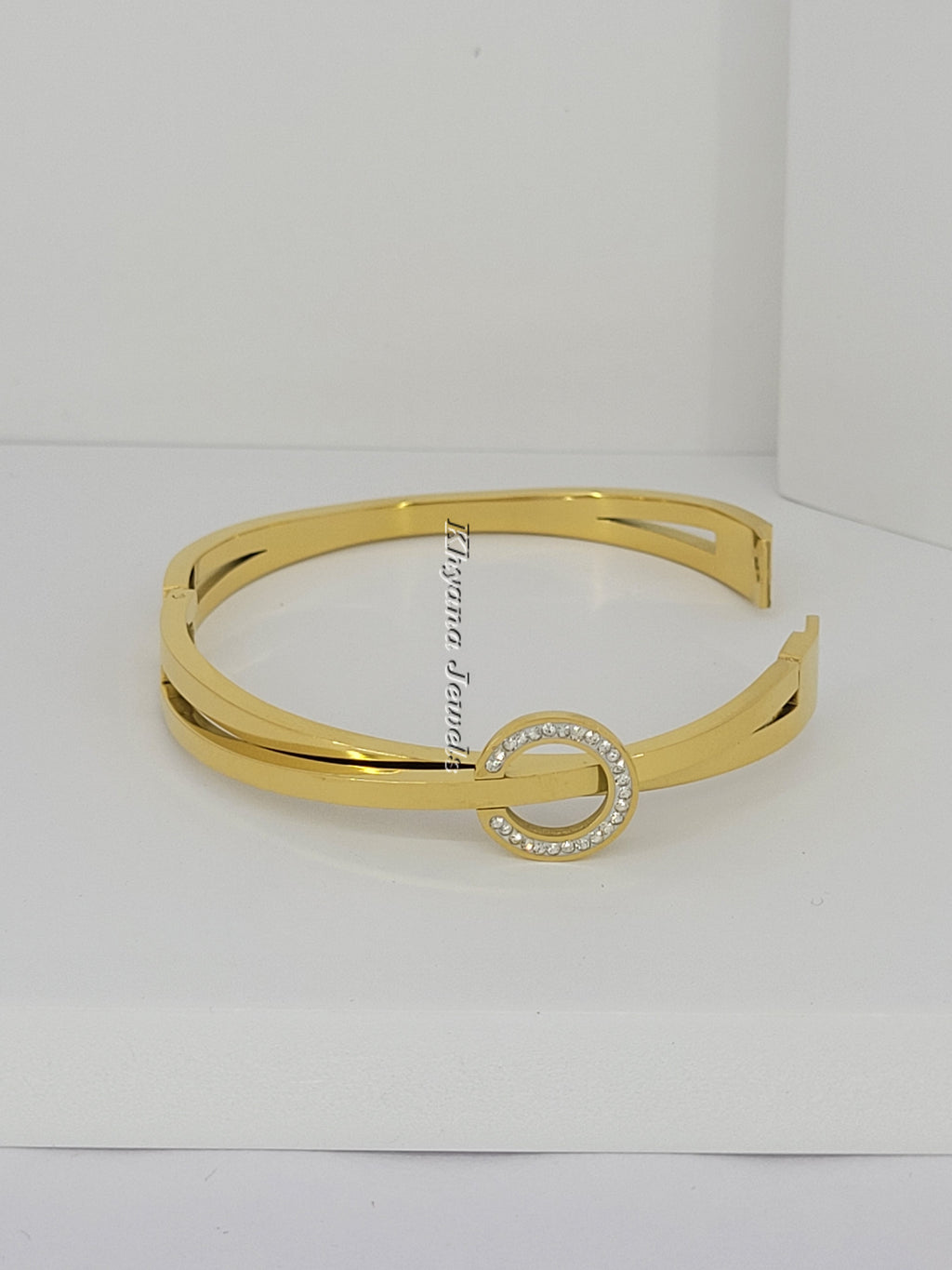 Sleek Crystal Circle Accent Bangle Bangle Bracelet