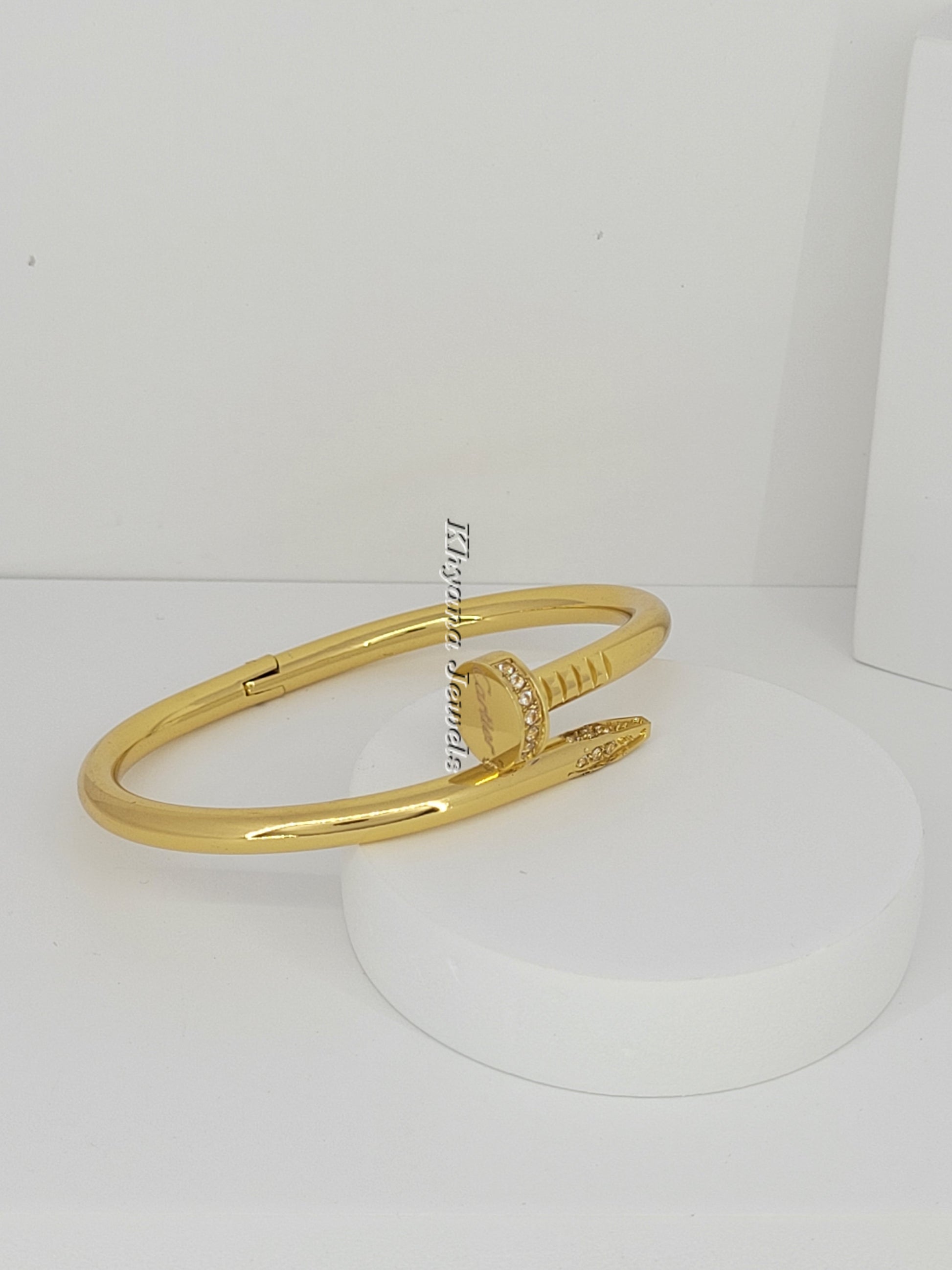 Nail Twist Gold Bangle Bracelet – Baby Size 2.2