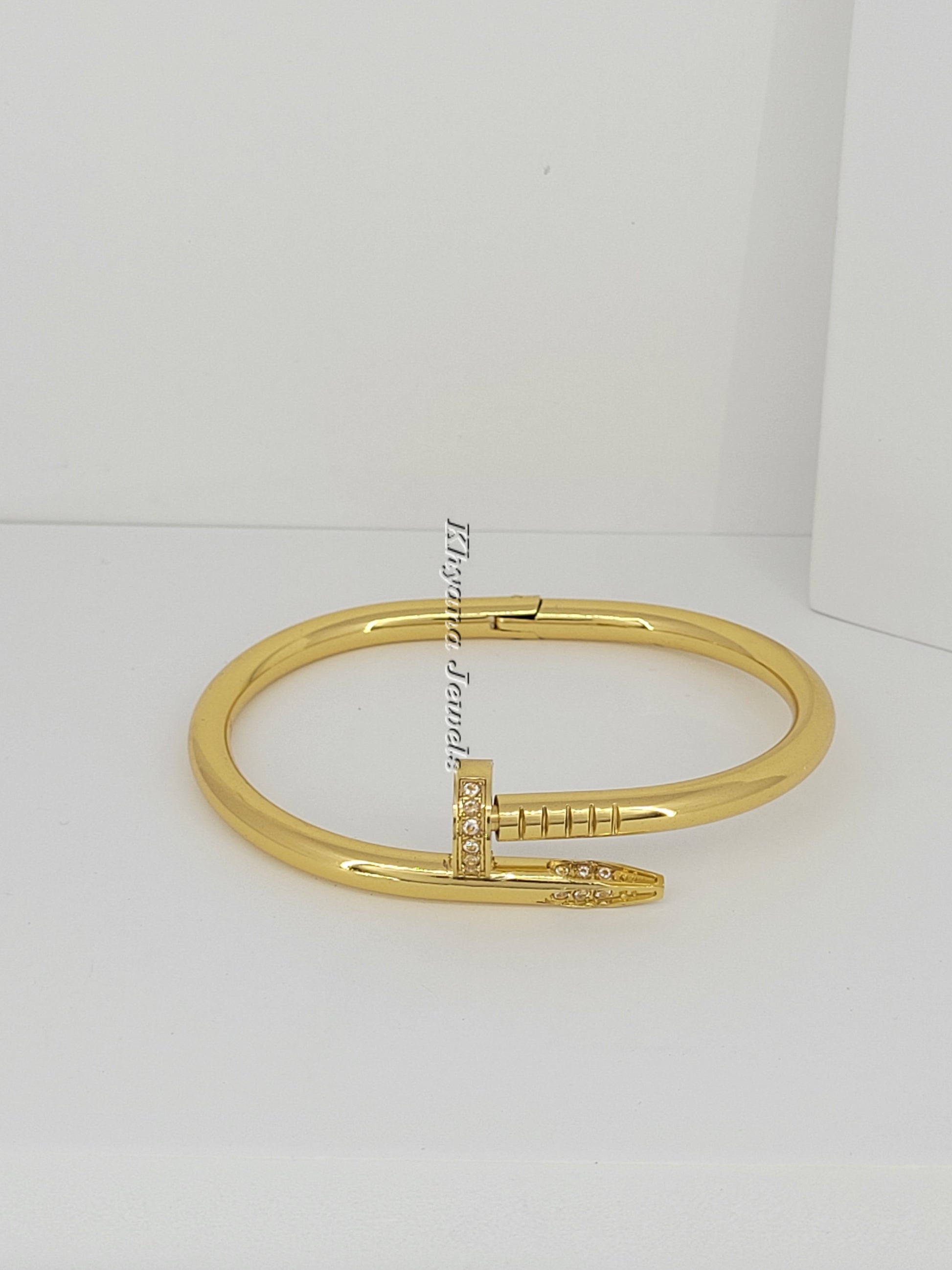 Nail Twist Gold Bangle Bracelet – Baby Size 2.2