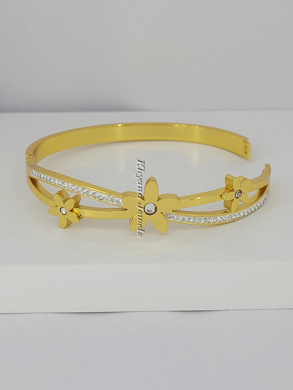 Daisy Bloom Dual-Band Zirconia Bangle
