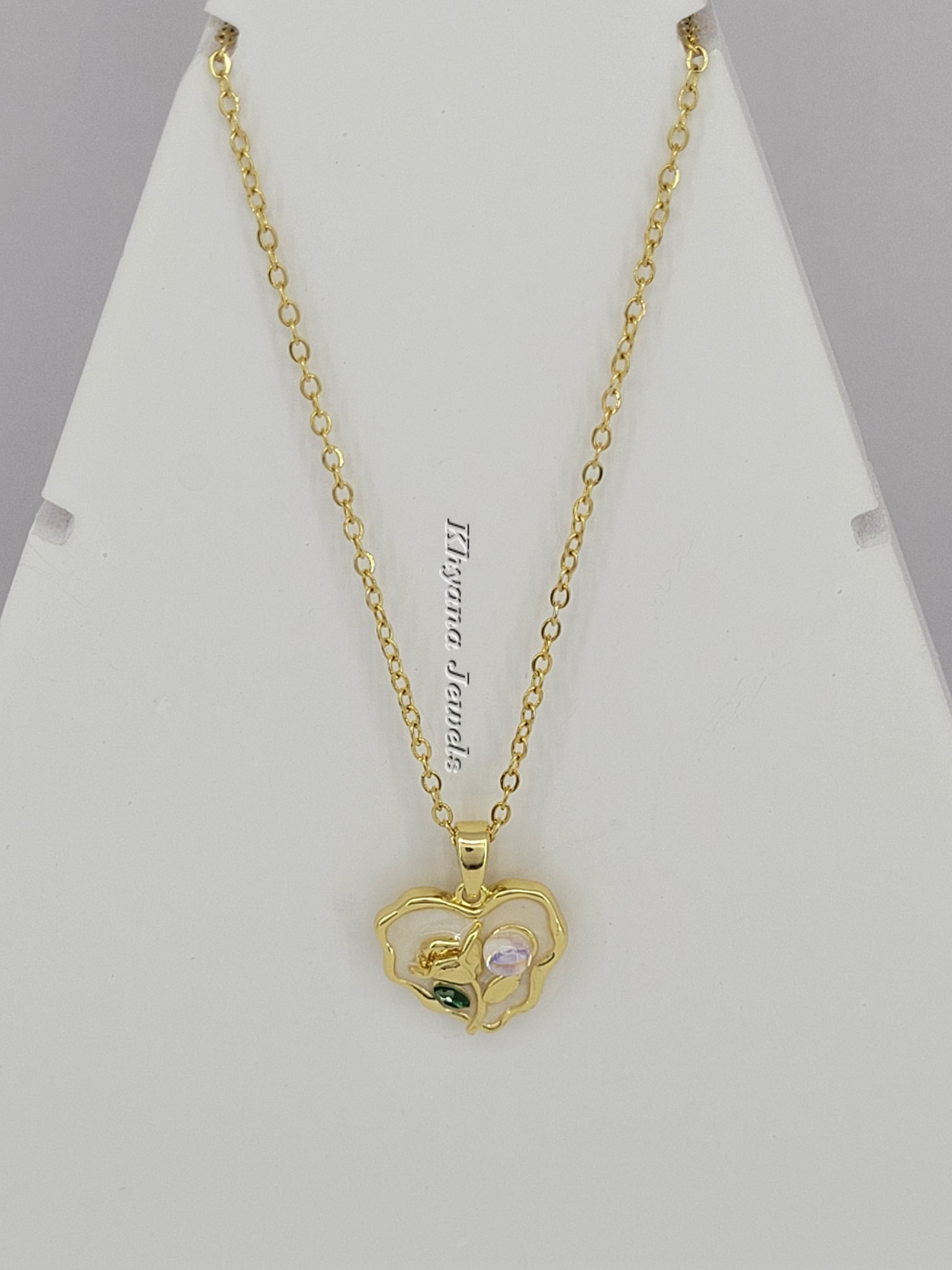 Elegant Floral Heart Pendant Necklace