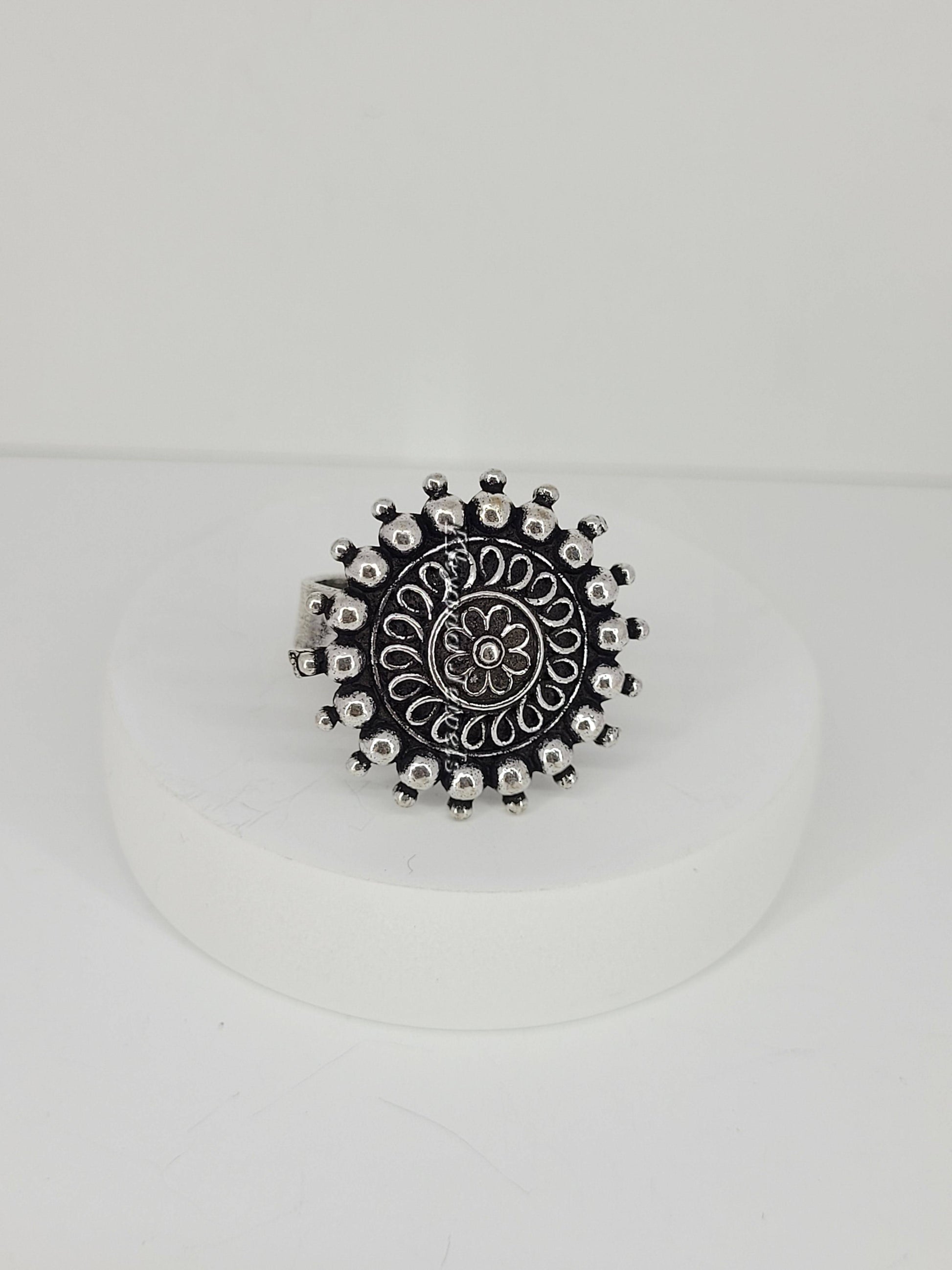 Antique Oxidised Silver Cluster Ring